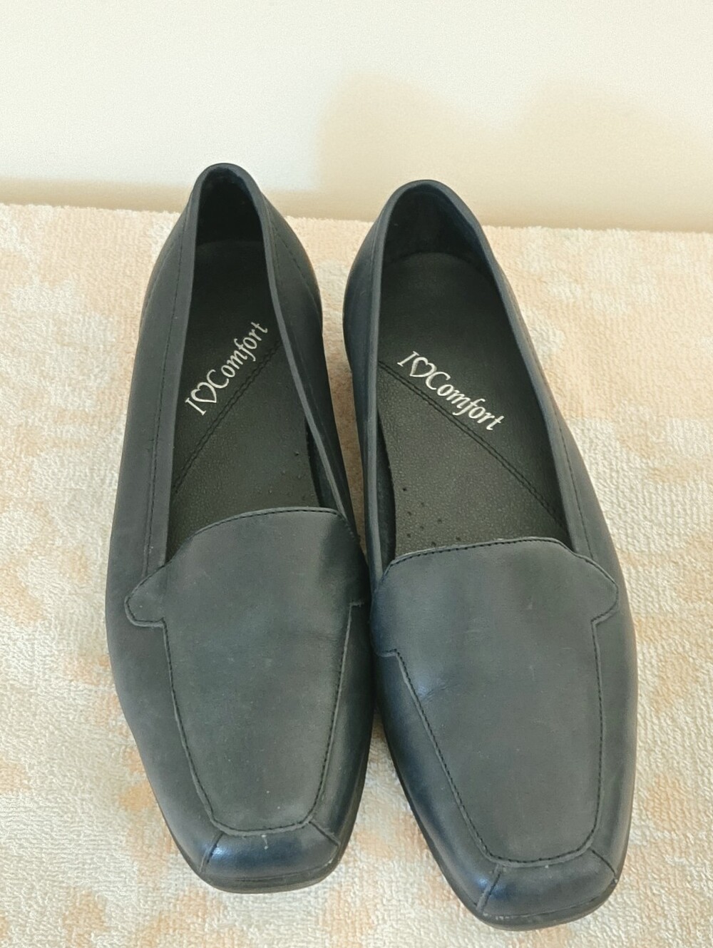 Women I Love Comfort Flat Blue Shoes Size 7 1/3